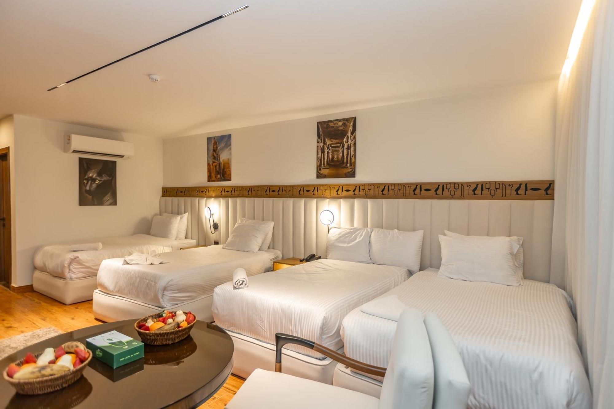 Superior Pyramids Inn Al Kawm al Akhdar エクステリア 写真