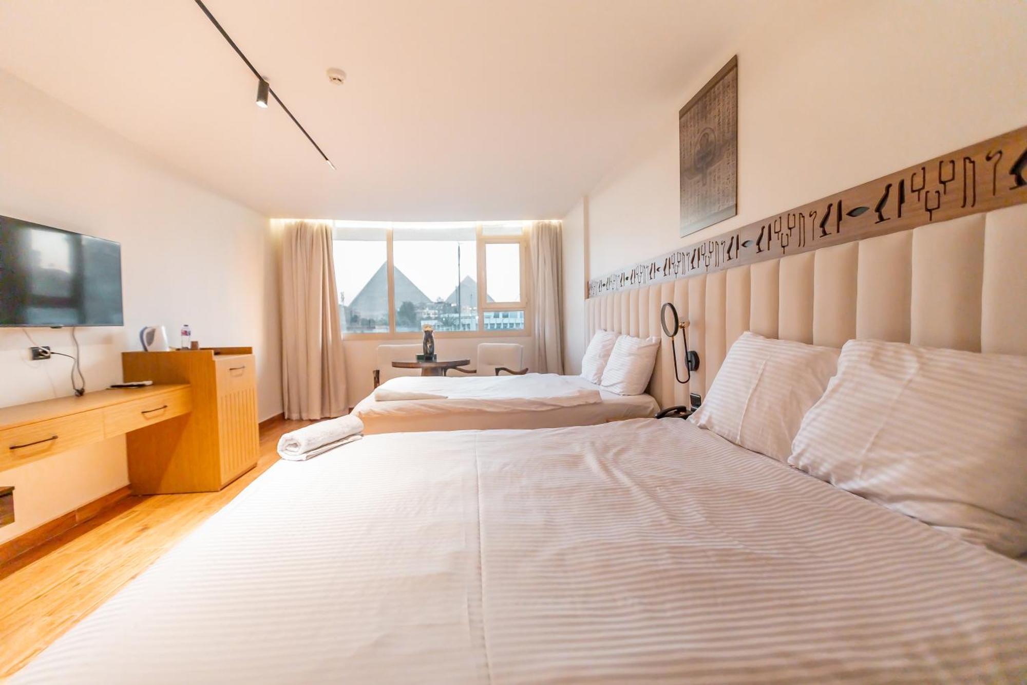 Superior Pyramids Inn Al Kawm al Akhdar エクステリア 写真