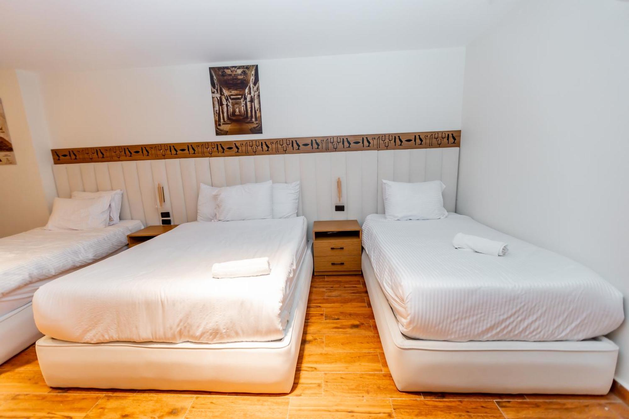 Superior Pyramids Inn Al Kawm al Akhdar エクステリア 写真