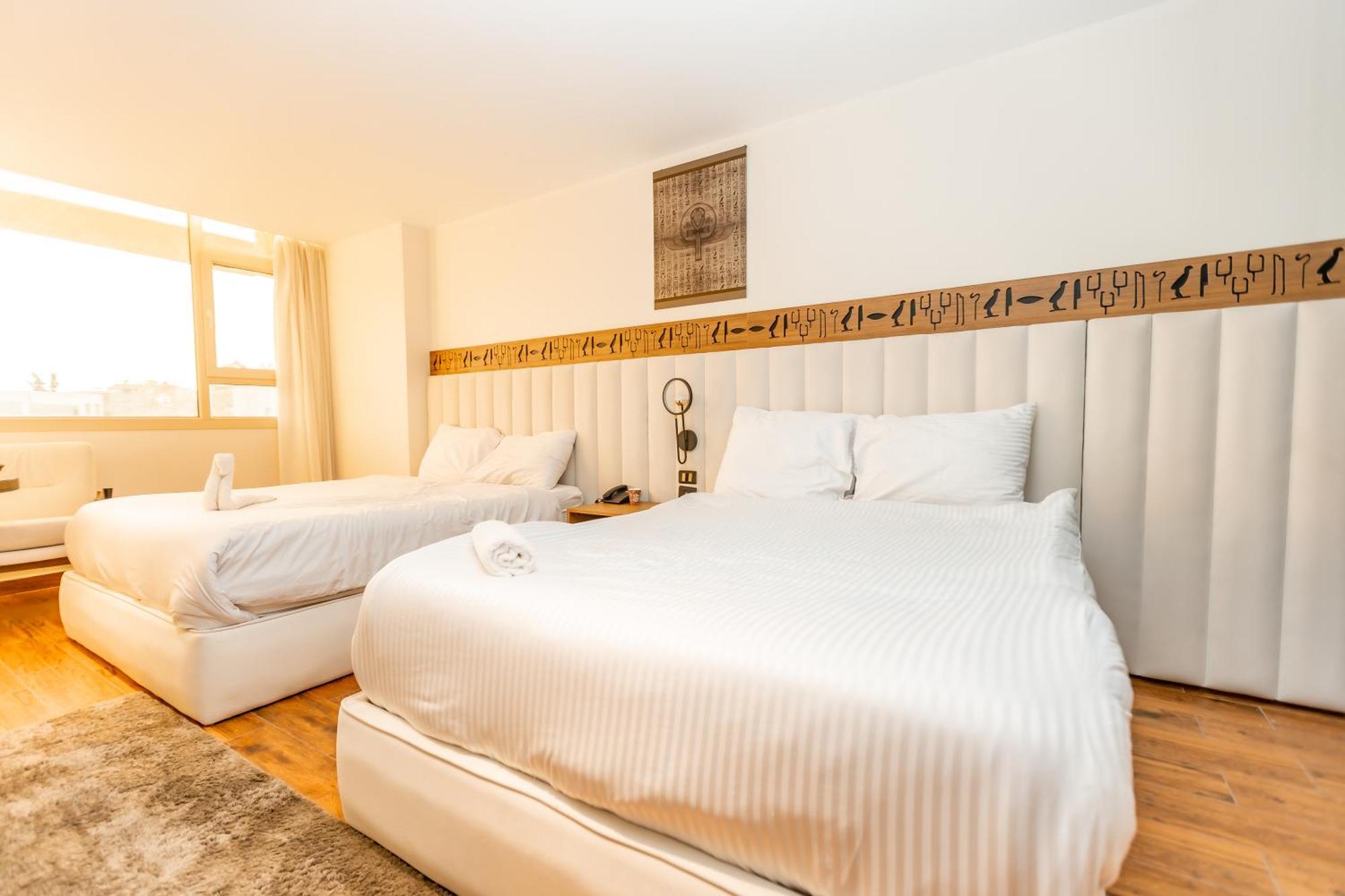 Superior Pyramids Inn Al Kawm al Akhdar エクステリア 写真