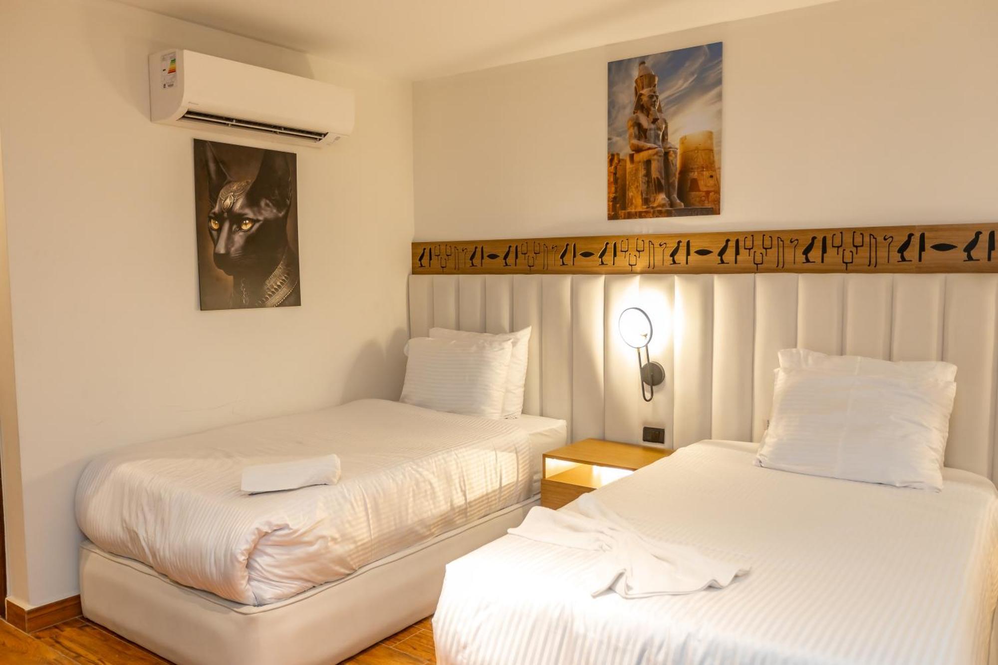 Superior Pyramids Inn Al Kawm al Akhdar エクステリア 写真