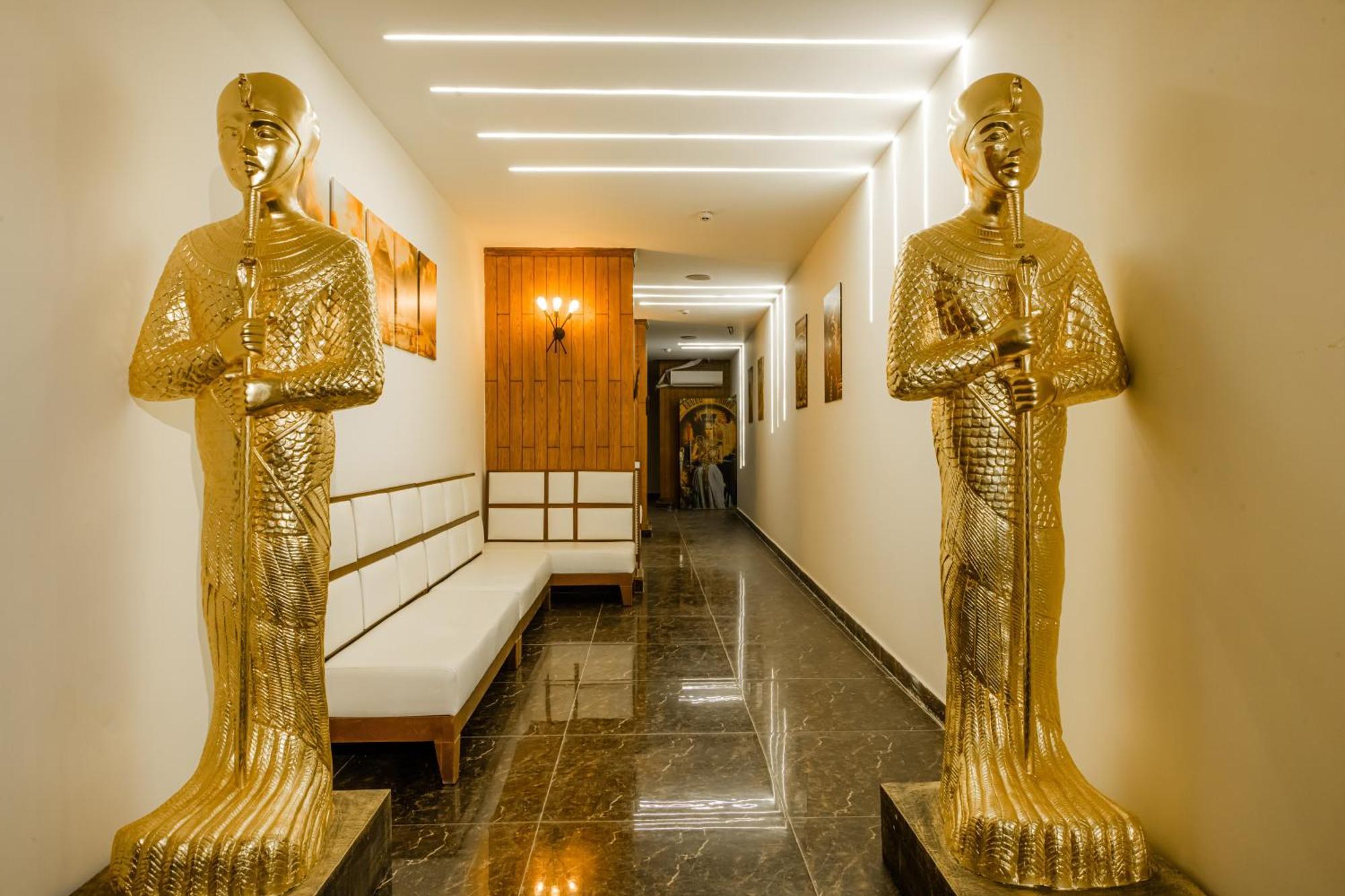Superior Pyramids Inn Al Kawm al Akhdar エクステリア 写真